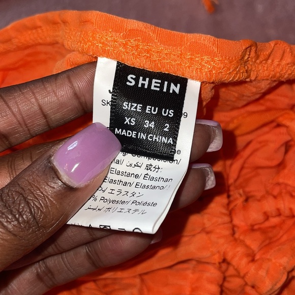 SHEIN BAE Honeycomb Textured Criss Cross Backless Crop Halter Top & Skirt 🧡 - Picture 7 of 8